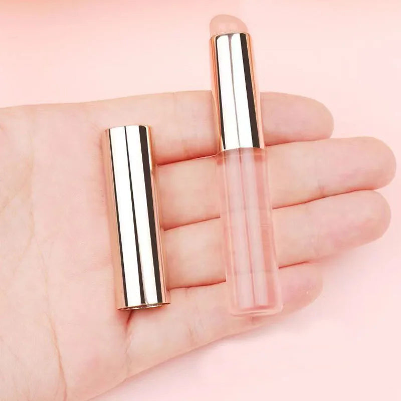 VelvetPout - Silky Lip Applicator